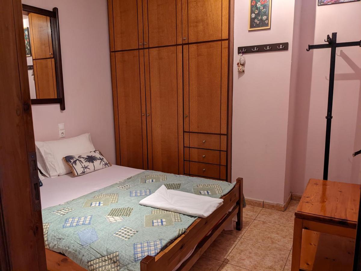 Modern 1-Bedroom With Bbq & Roof Garden Near Beach Stalos Exterior photo